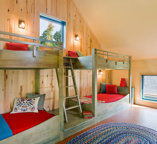 Den R&ouml;da Stugan (The Red Cottage) rustico-dormitorio-infantil