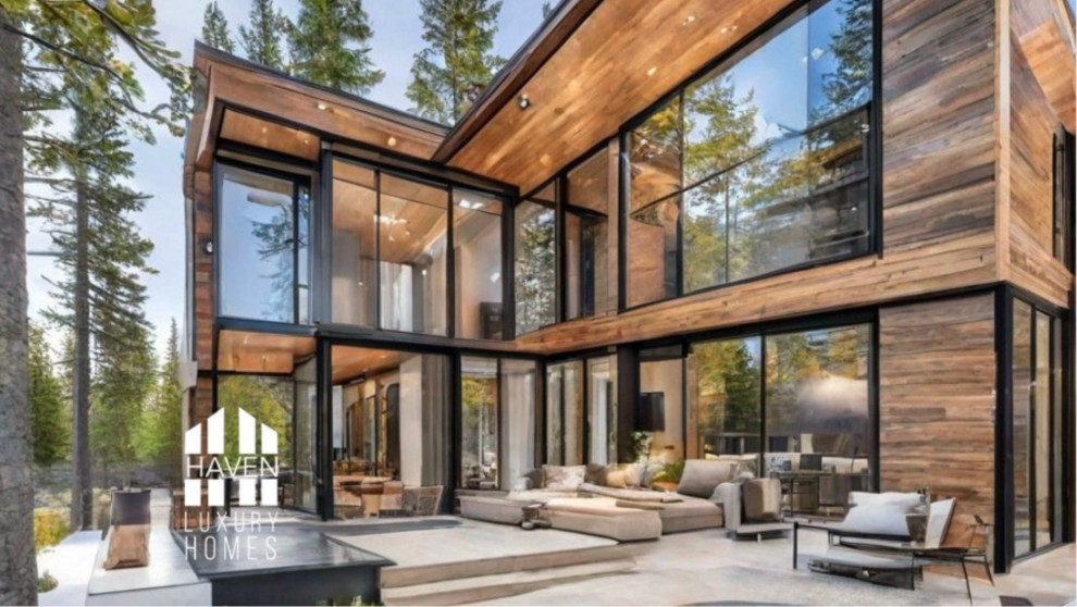 Acreage Homes