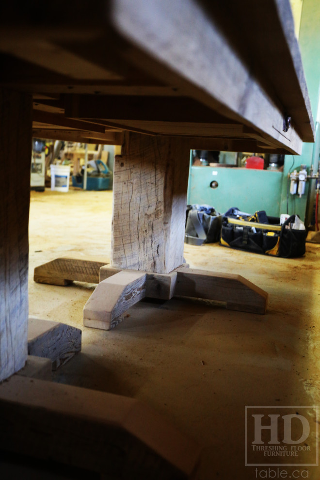 Garage - rustic garage idea in Toronto