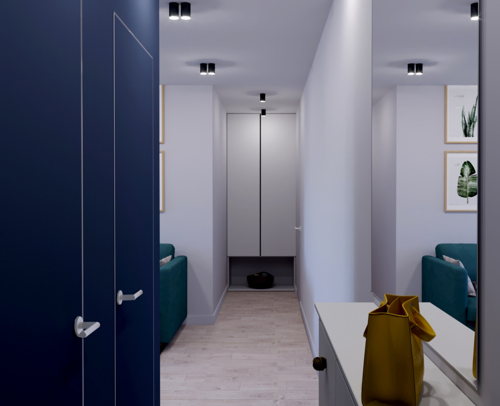 Мини-сканди в центре