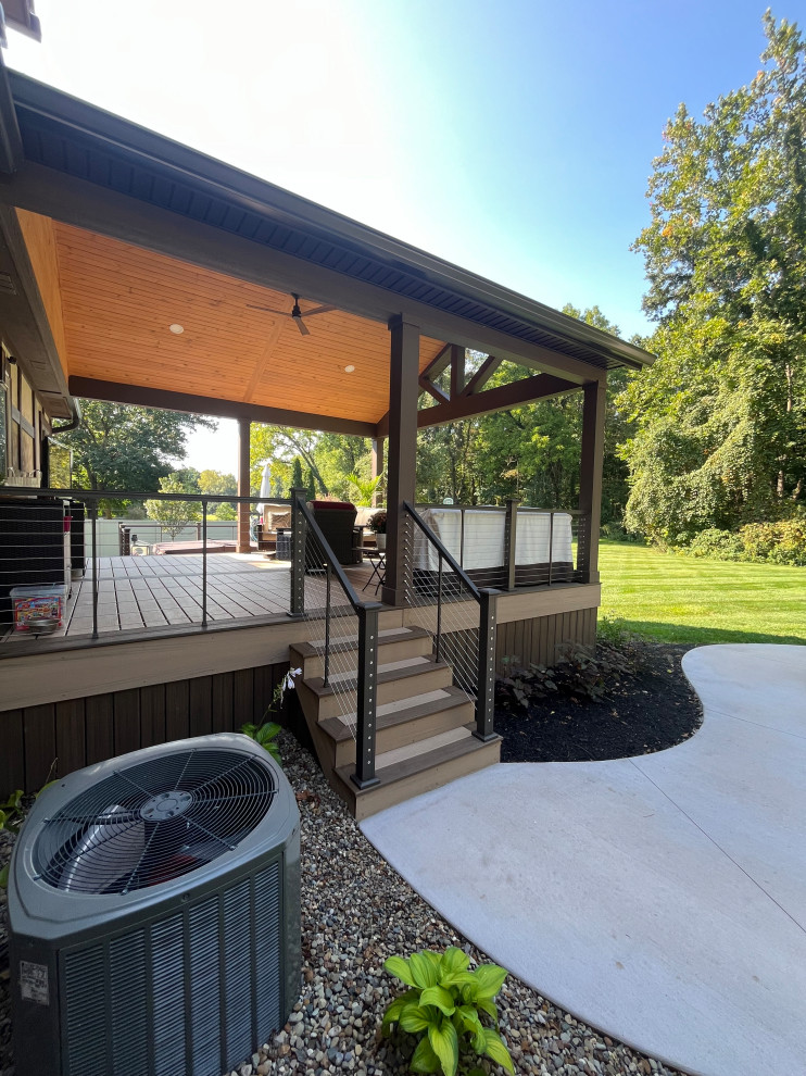 Munroe Falls Exterior Living