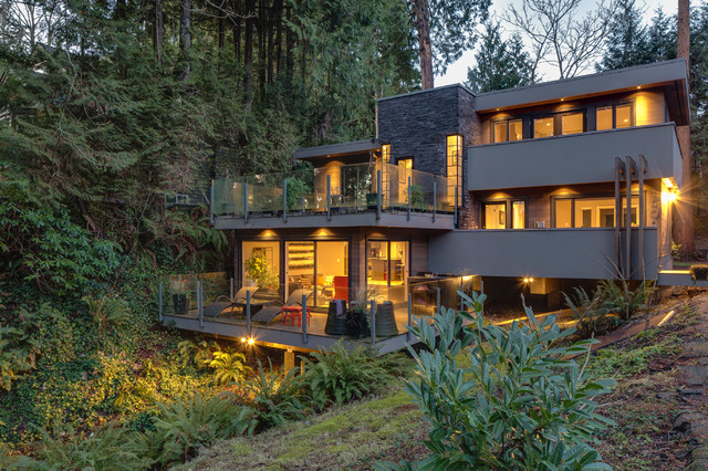 Modern Transitional Home Reno modern-fasad