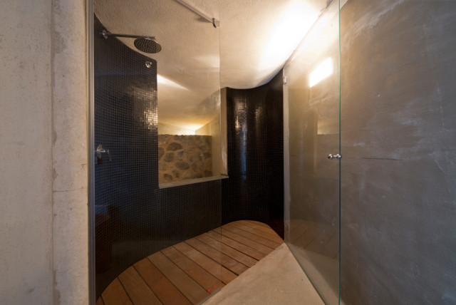 STANZA DA BAGNO contemporary-bathroom