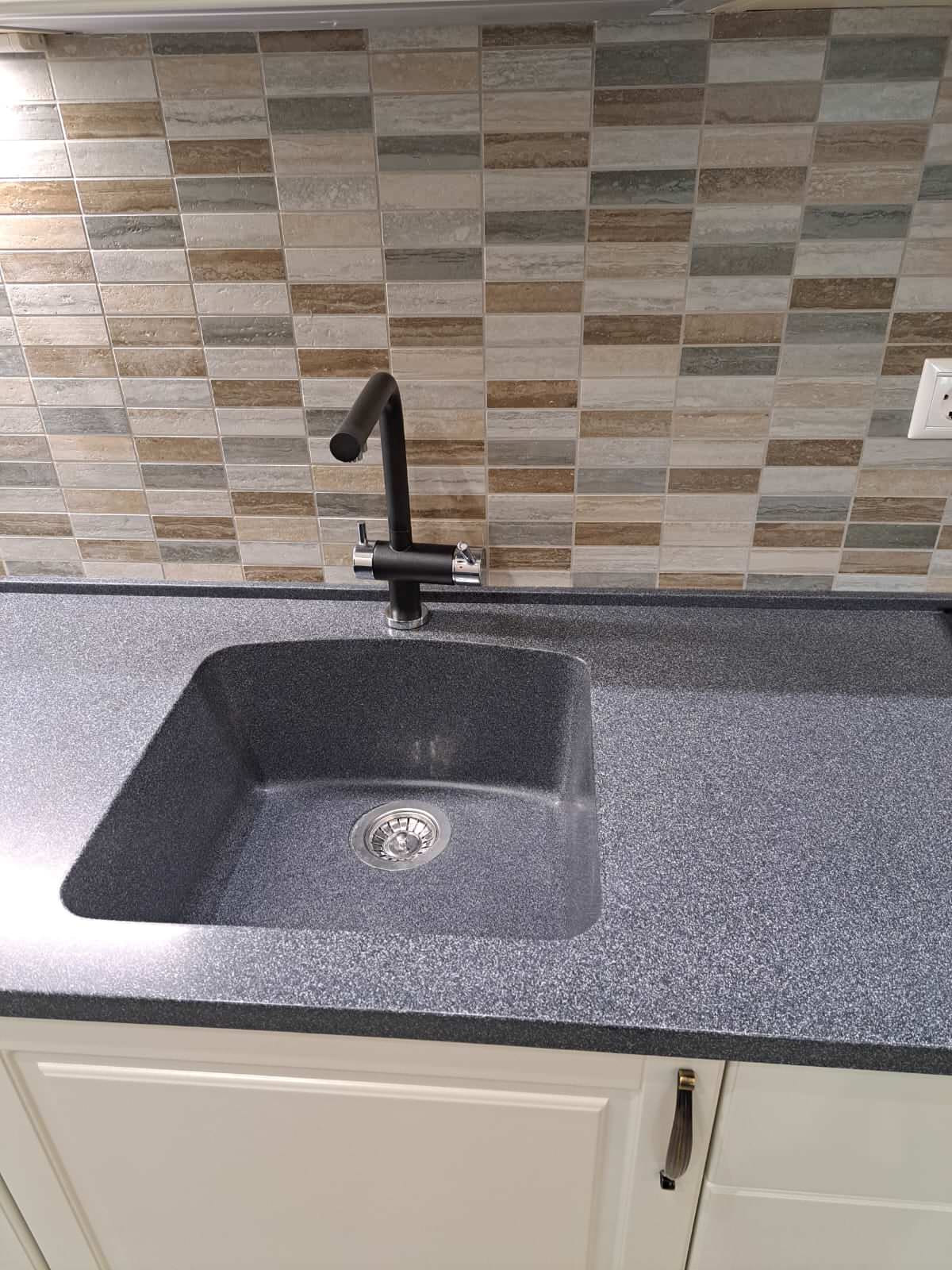 Кухня " МИА" для Неоклассического  стиля