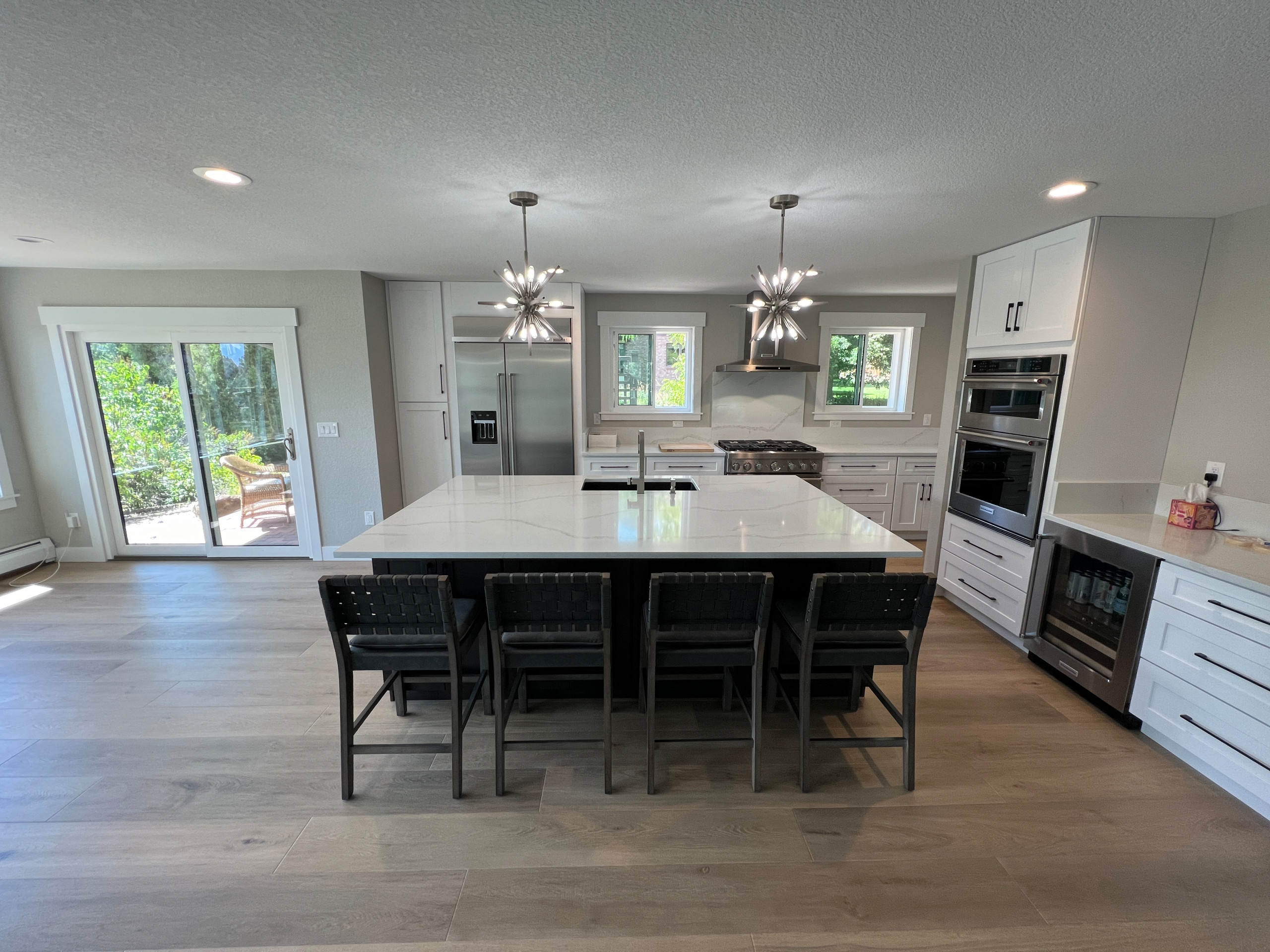 Green Mountain Modern Kitchen