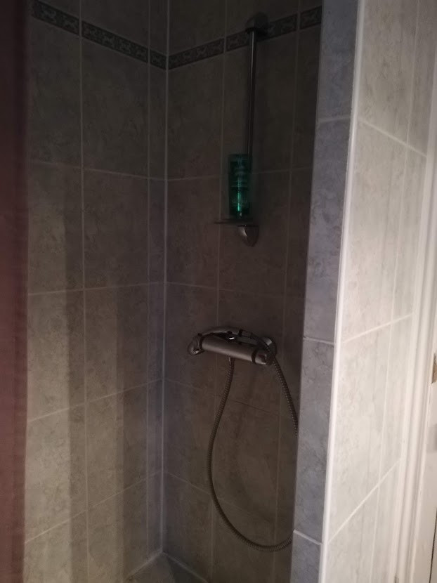 Rénovation d'une salle de douche en marbre