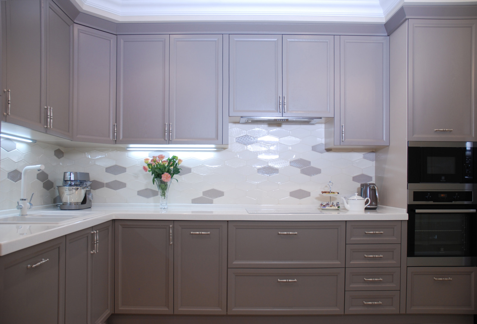 Проект 4-х комнатной квартиры в нежных тонах