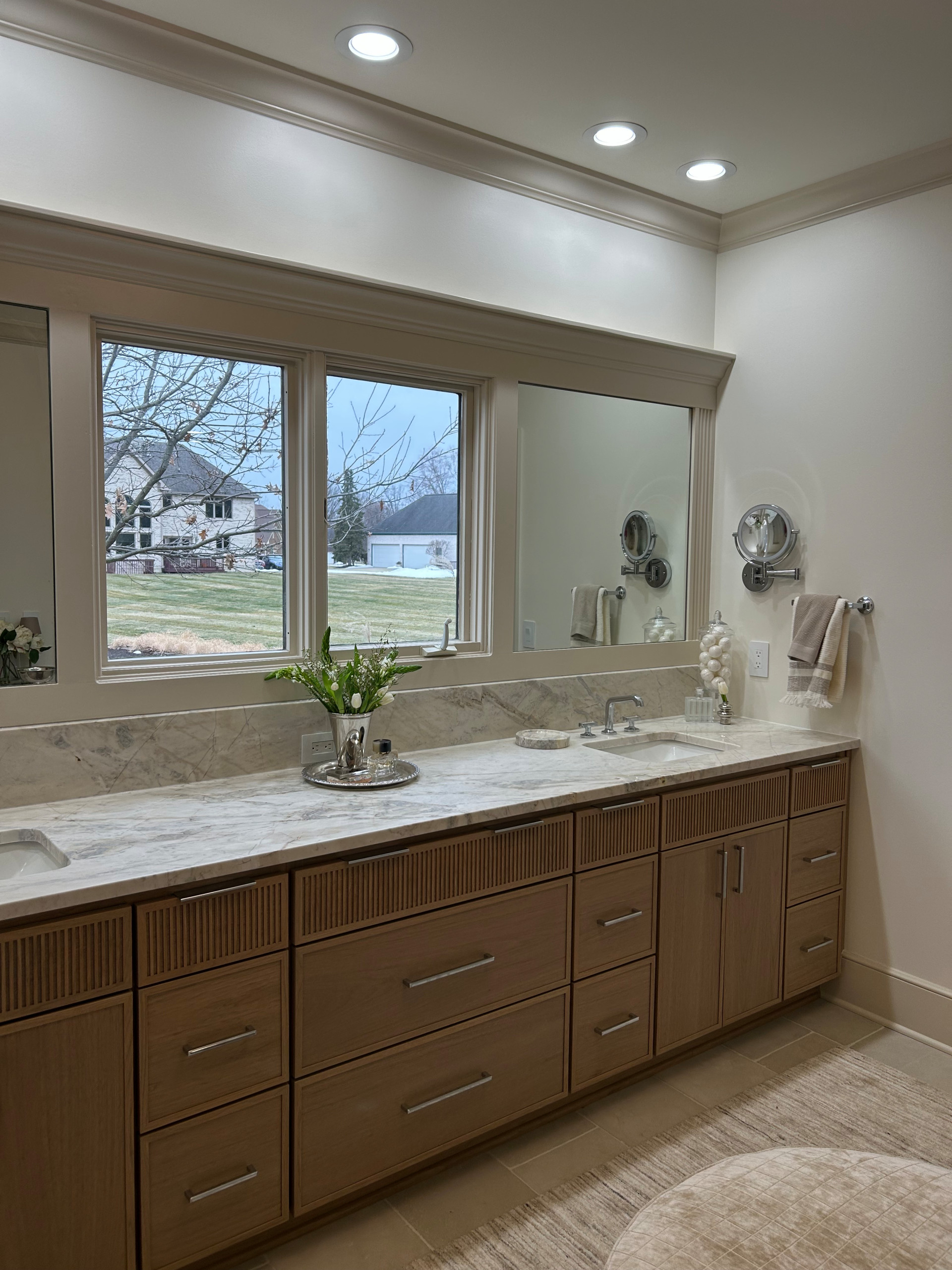 Neutral Mediterranean Bathroom