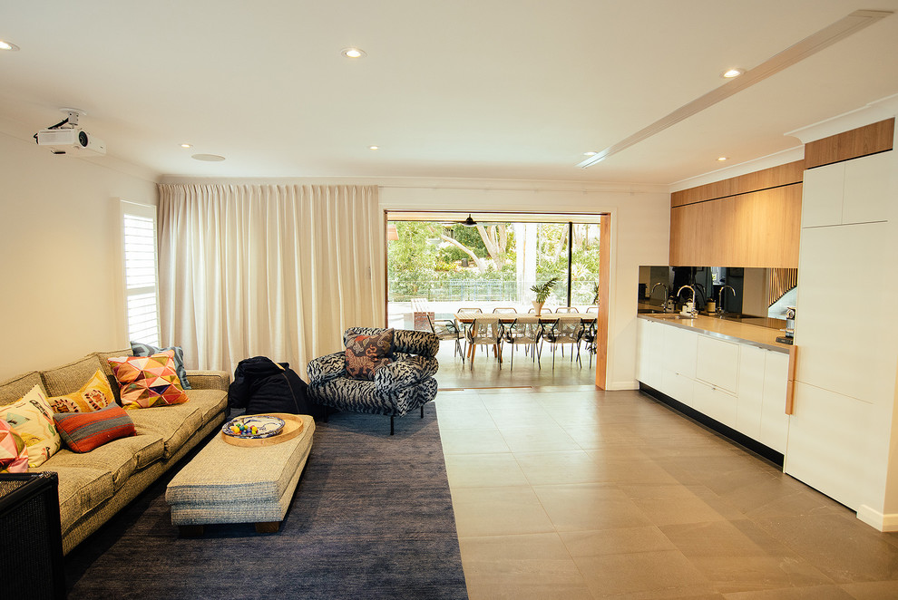 Contemporary family room in Brisbane.