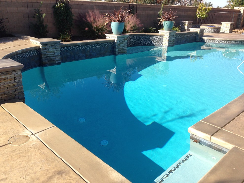 Modern Mediterranean, Roseville