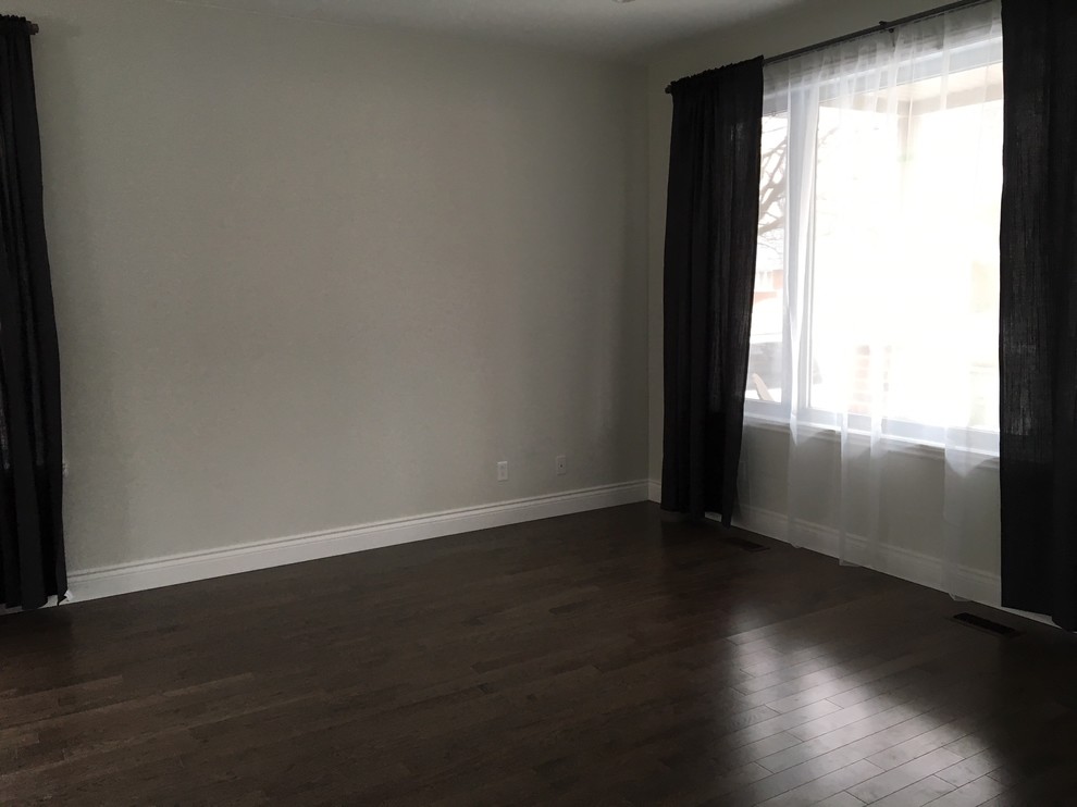 BEFORE - Home Staging - Green Circle