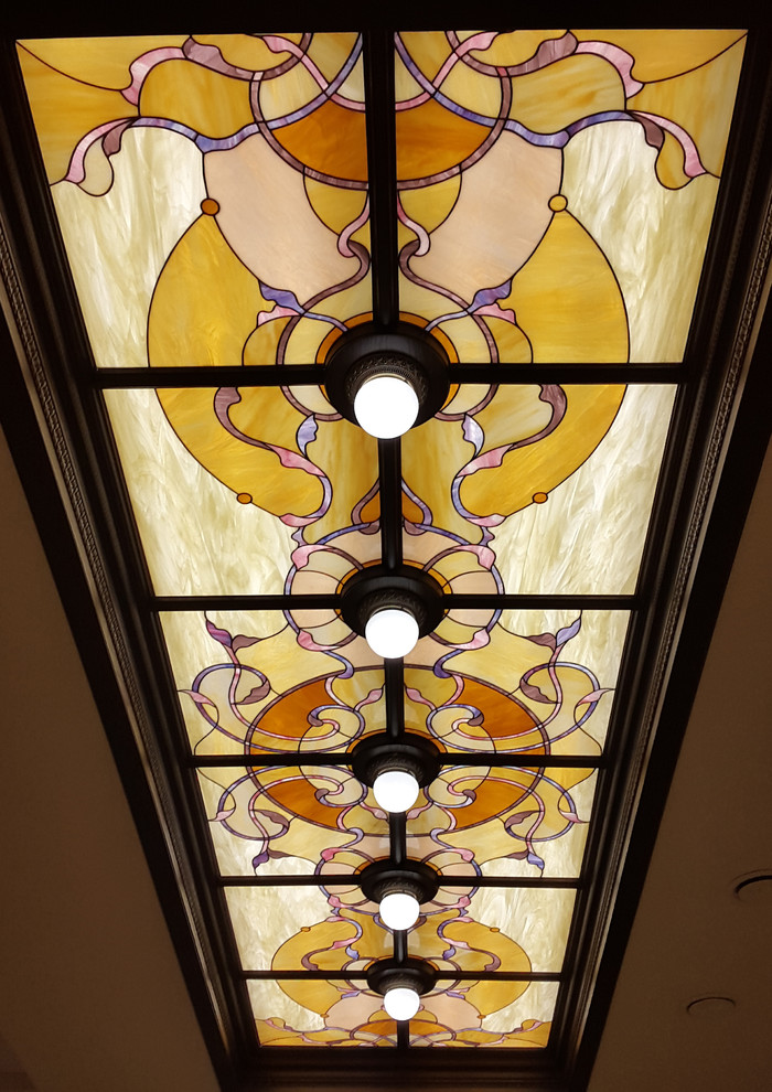Художественные витражи в технике тиффани