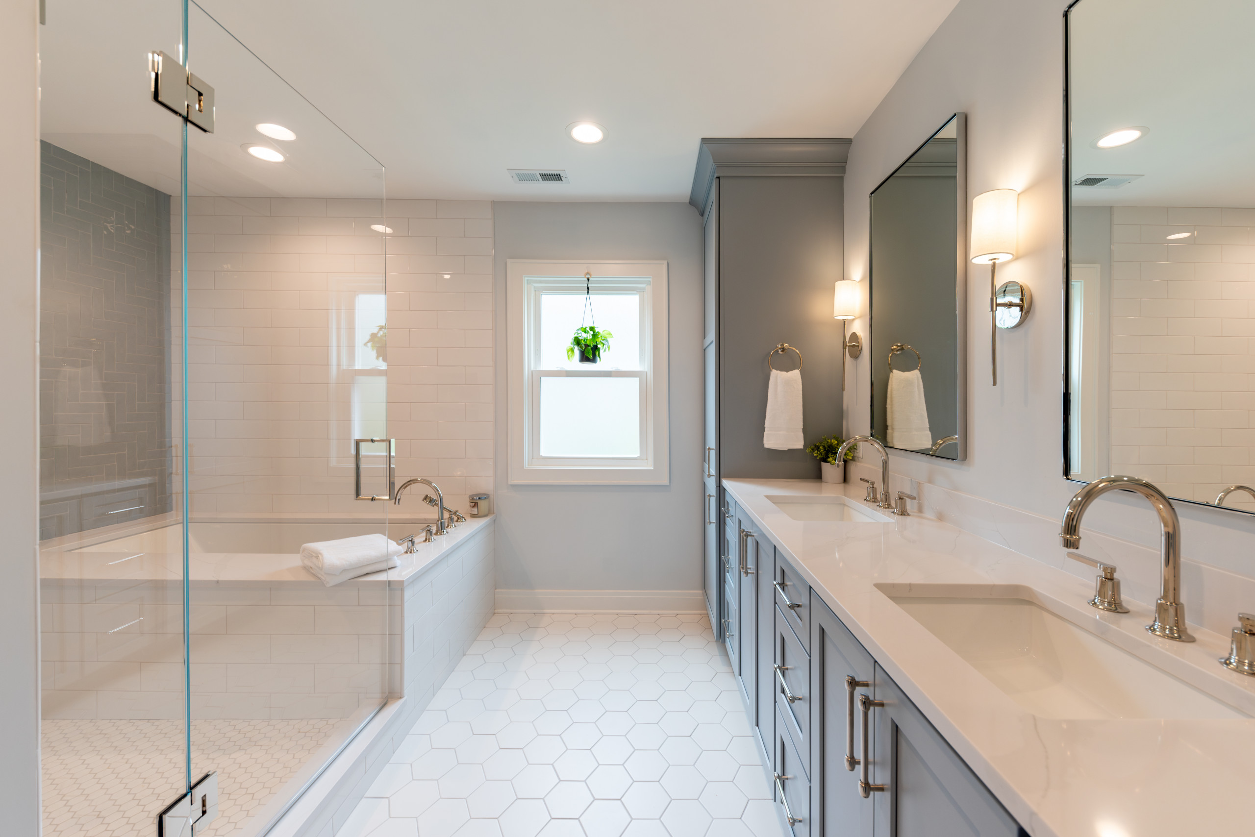 Evanston Primary Bath Transformation