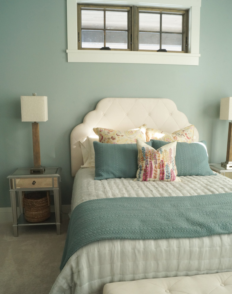 Design ideas for a mid-sized transitional guest bedroom in Other with blue walls, carpet, no fireplace and beige floor.