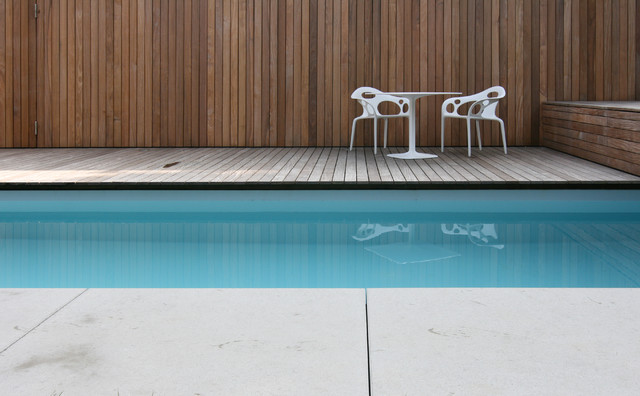 Haus E in M&uuml;nchen piscina