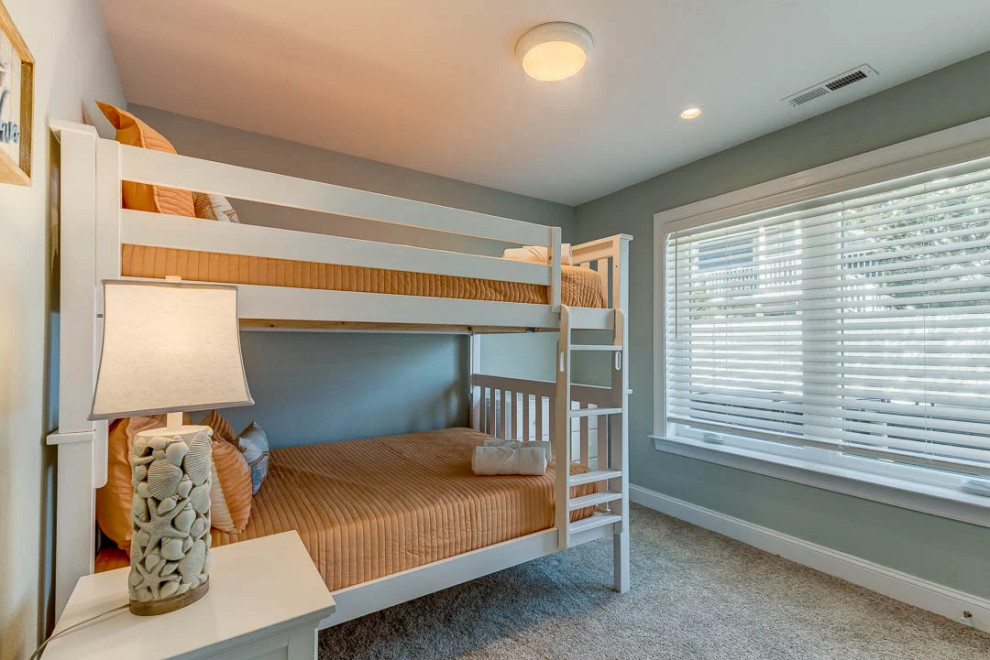 (2021) Great White Shack