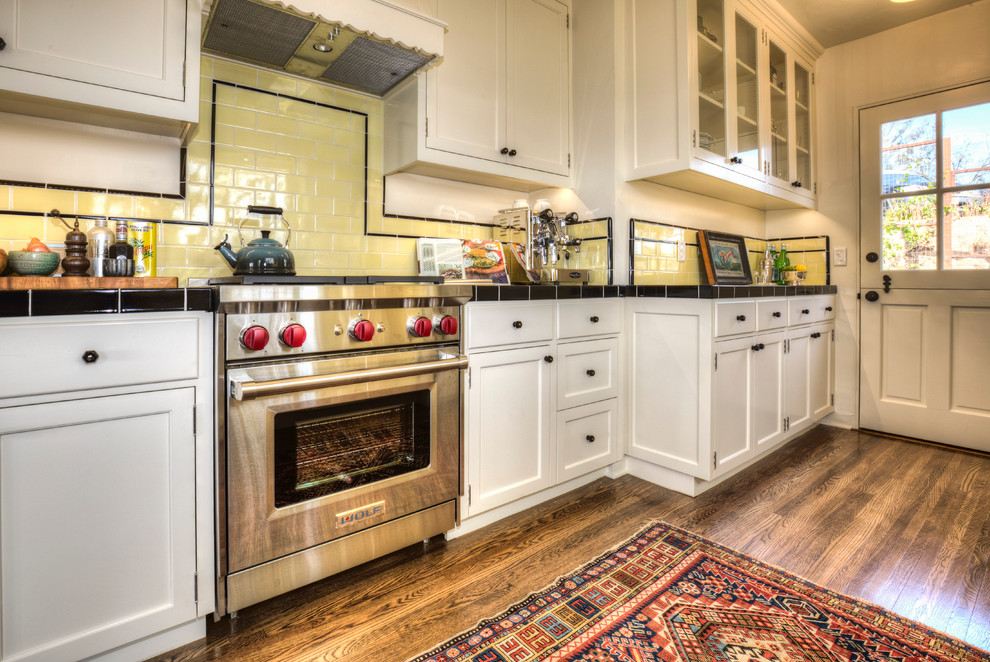 Example of a small tuscan kitchen design in Santa Barbara