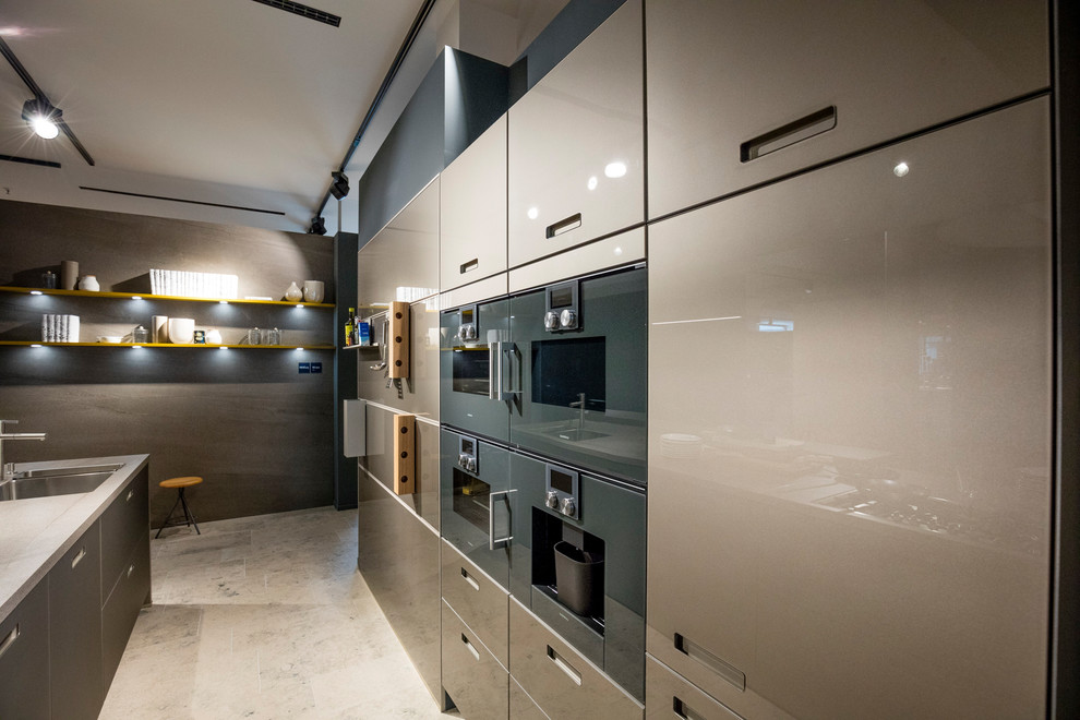 Große Industrial Küche in Köln