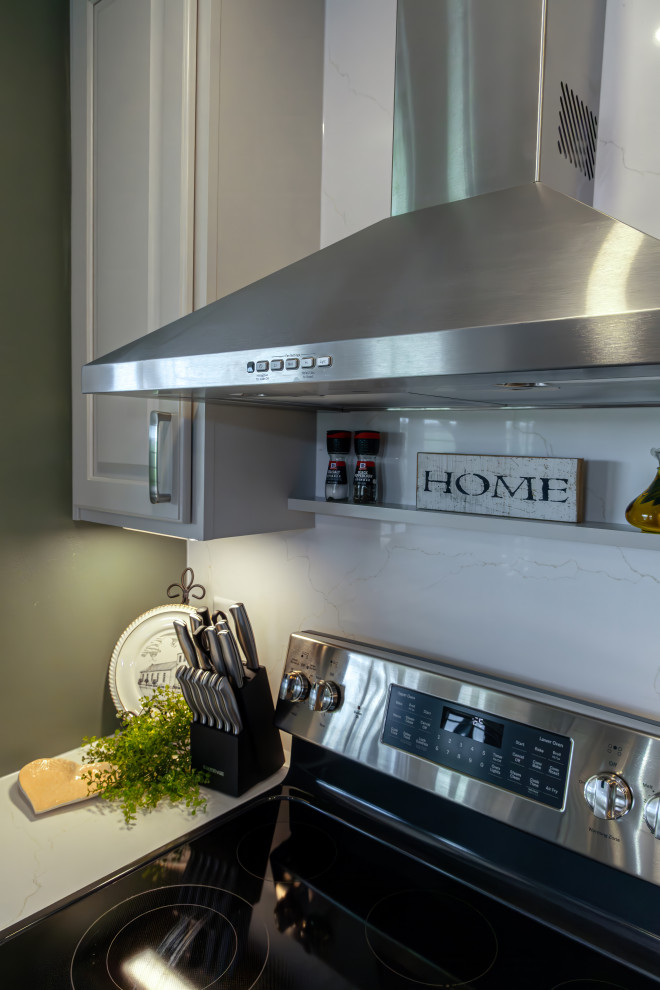 Farmhouse Style Kitchen