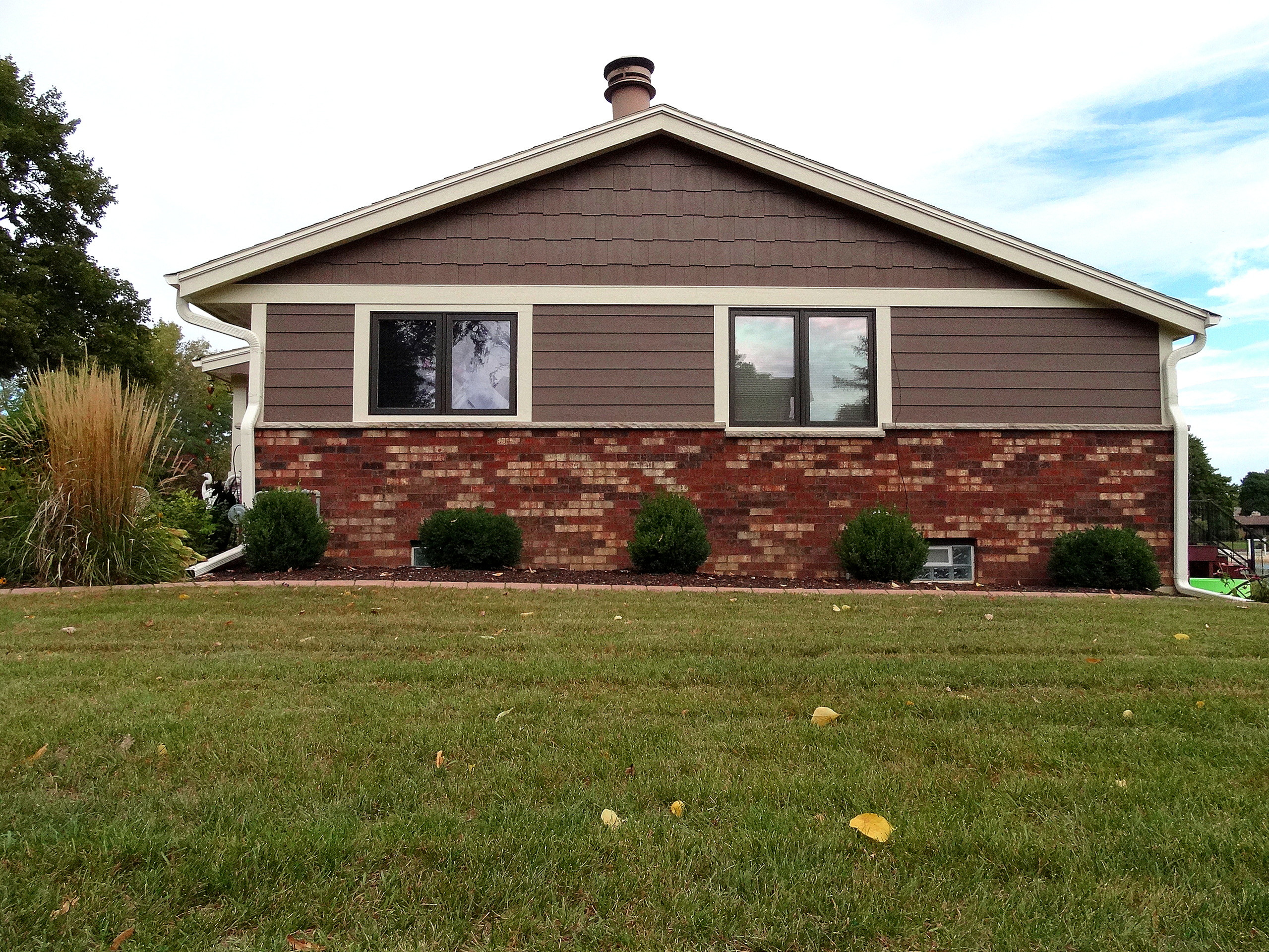 Muskego Residence - Exterior and Sun Room Addition