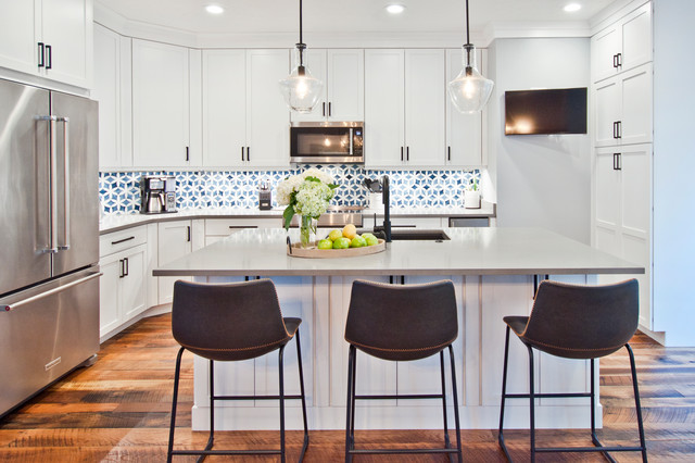 Modern Lakehouse transitional-kitchen