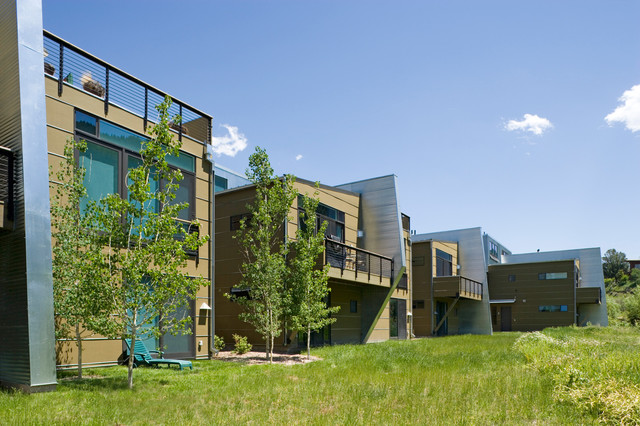 810 West Townhomes trendy-hus-og-facade