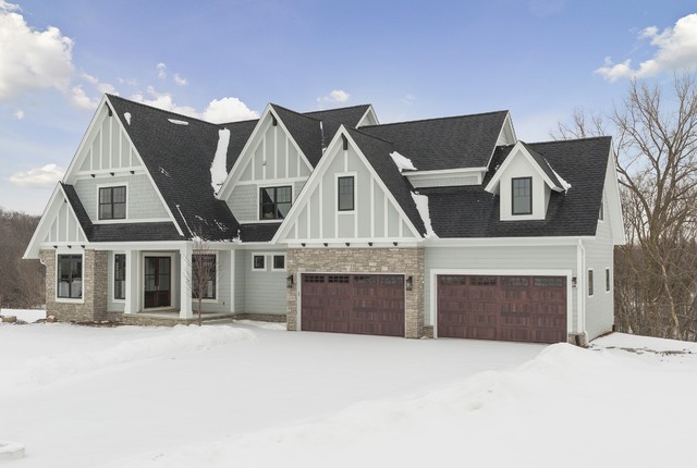 Deer Run transitional-house-exterior