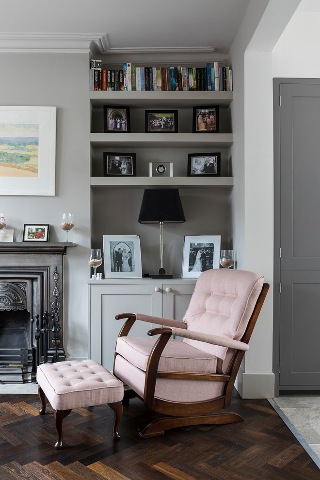 Photo of a classic living room in London.
