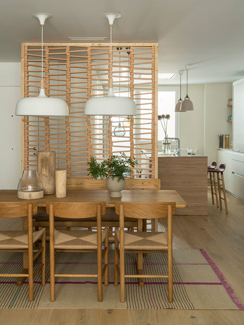 Eight Terrific Ways to Use Slatted Wood at Home