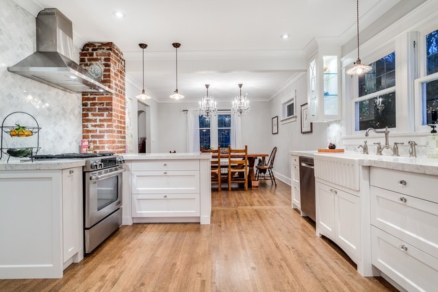 Charming Cape Cod american-traditional-kitchen