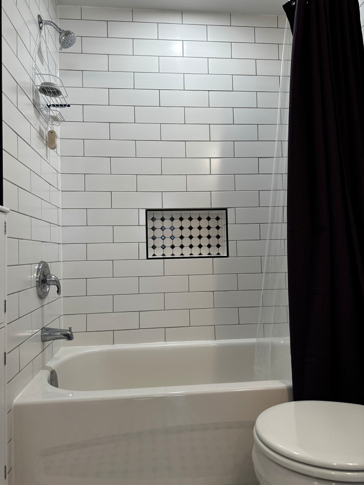 Traditional Bathroom Remodel - London, ON