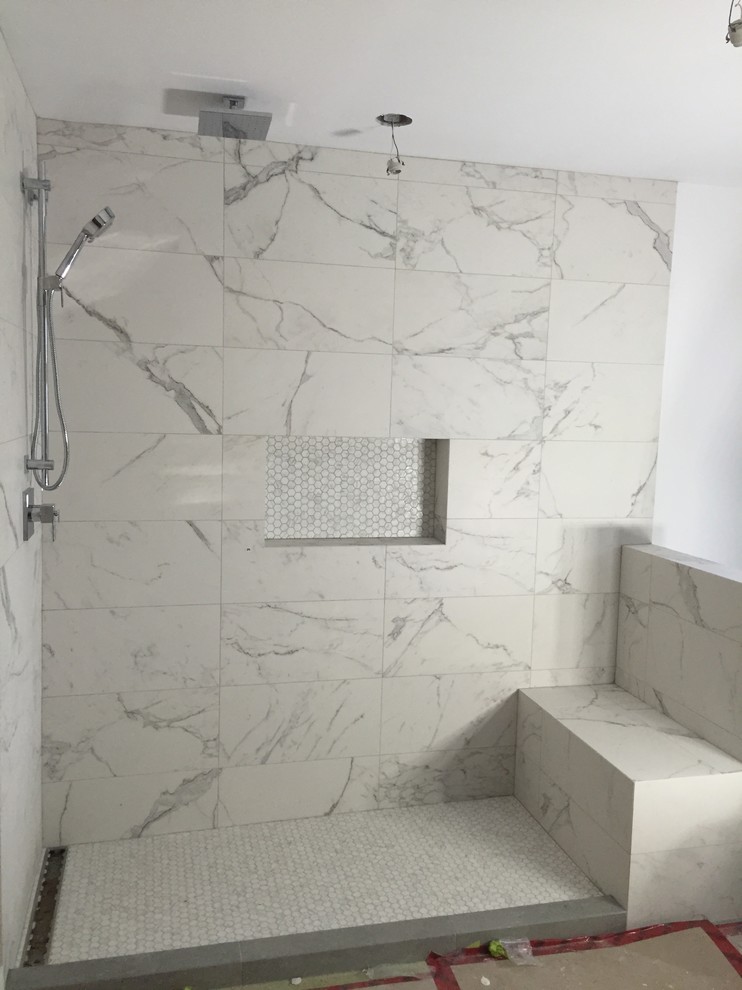 Design ideas for a medium sized contemporary bathroom in Vancouver.
