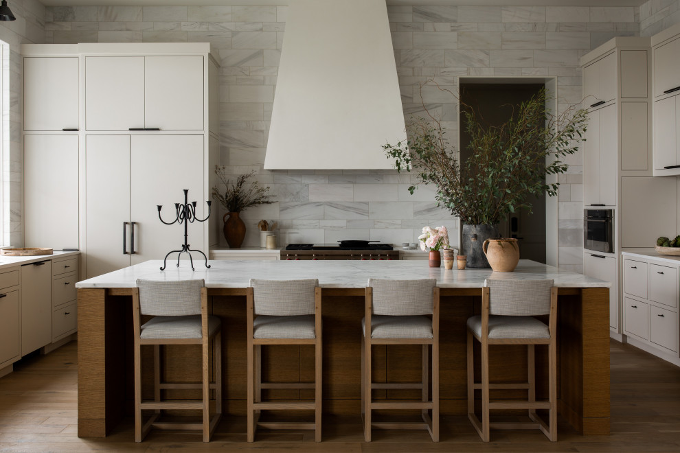 Inspiration for a rustic kitchen remodel in Austin