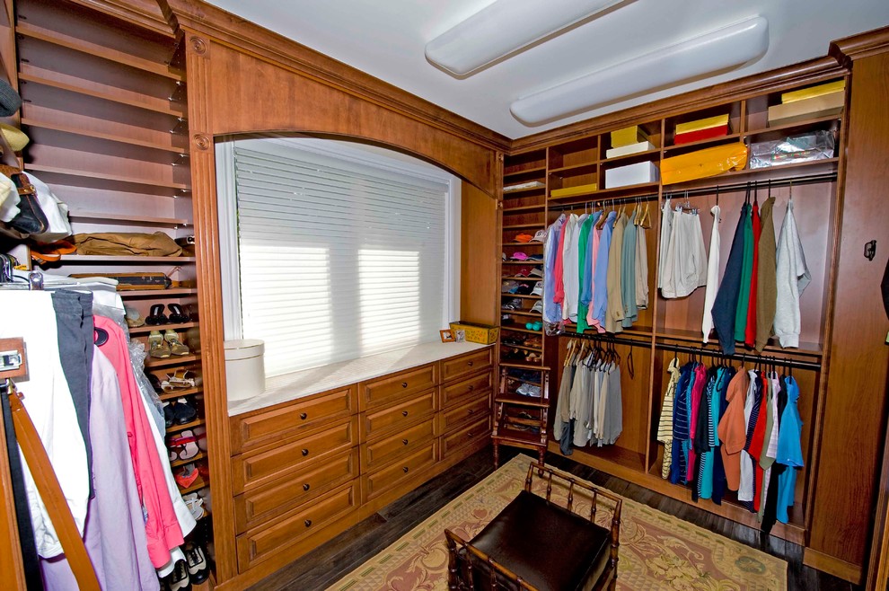Inspiration for a mediterranean storage and wardrobe in Miami.