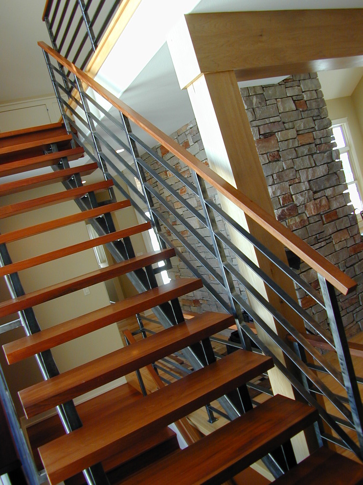 This is an example of a contemporary staircase in Milwaukee.