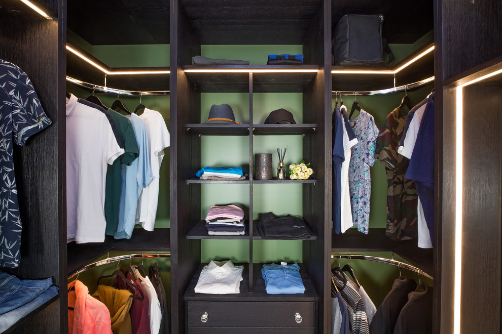 Photo of a contemporary storage and wardrobe in London.