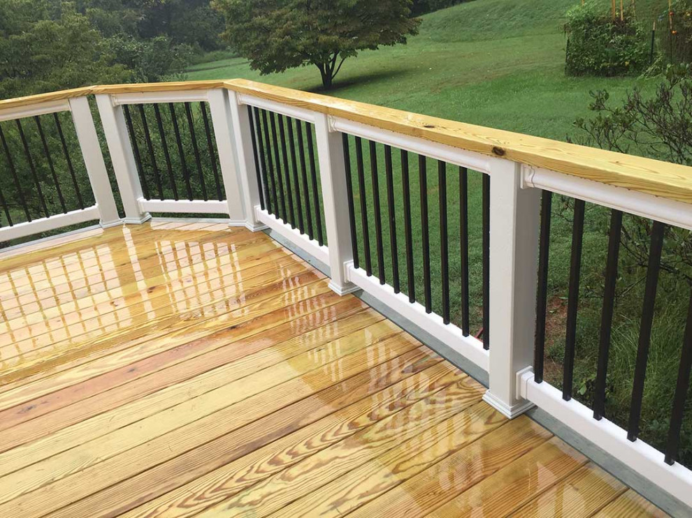 New rear deck before staining