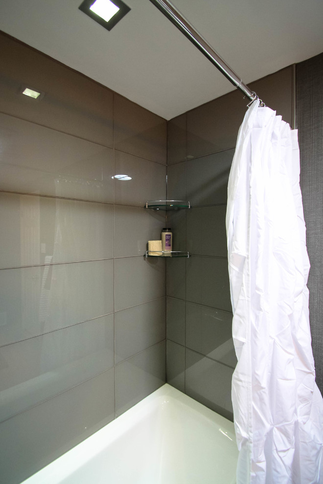 Transitional home design photo in Denver