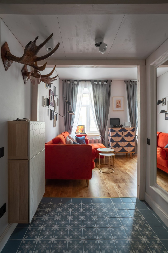 Уютная квартира для девушки. Оранжевый и синий