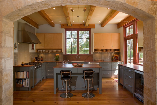 Watersmark_Kitchen mediterranean-kitchen