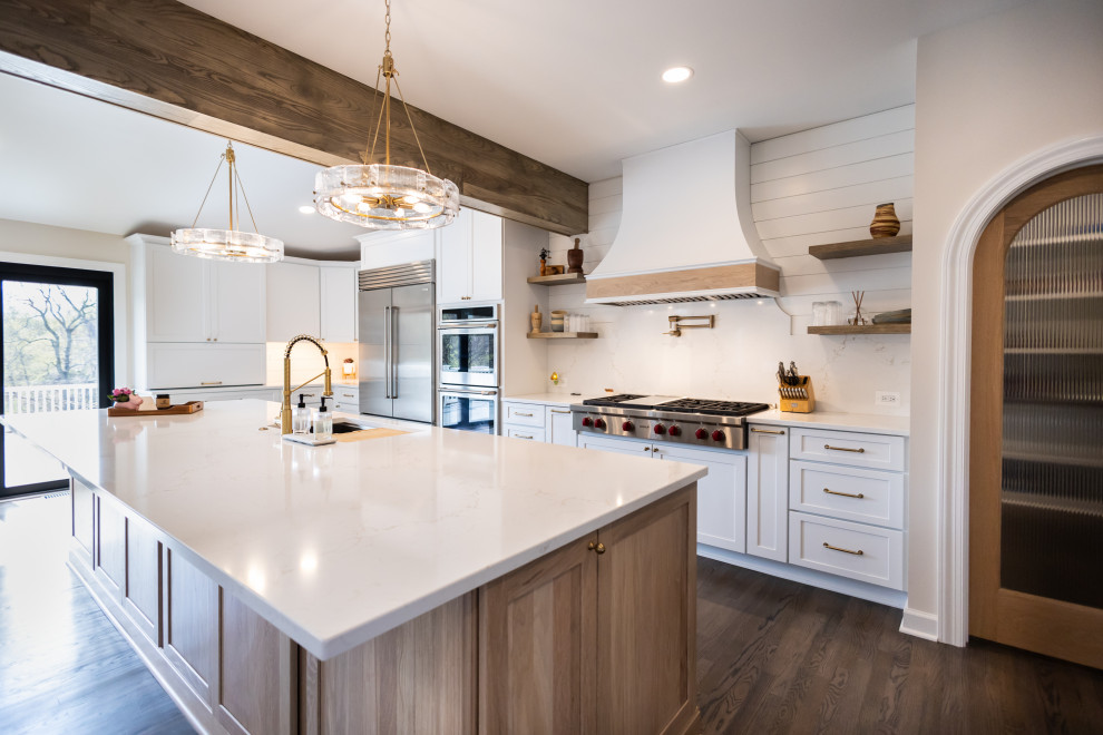Inspiration for a transitional kitchen remodel in Baltimore