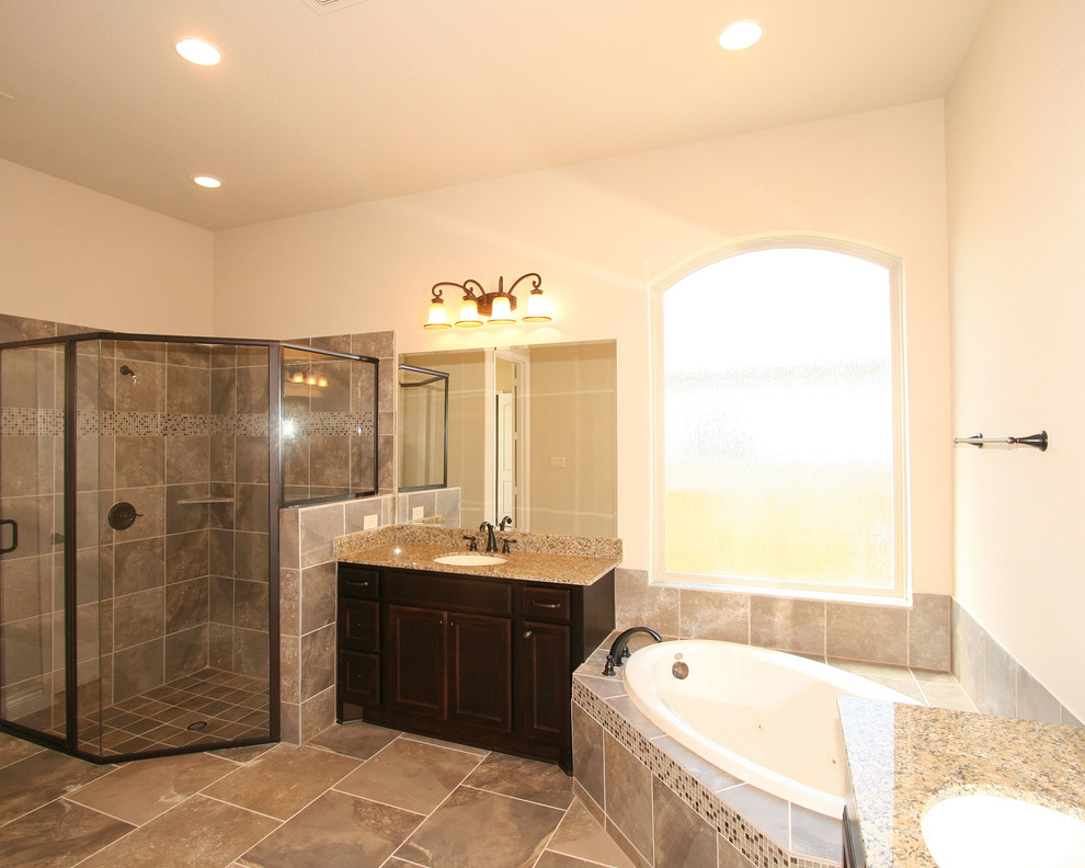 Stunning 4,965 Sq. Ft. Waterfront Home Ready Now in Pearland's