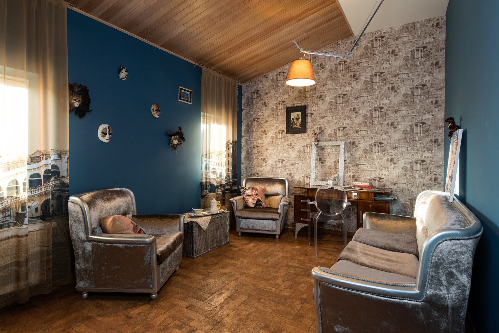 В ярких красках