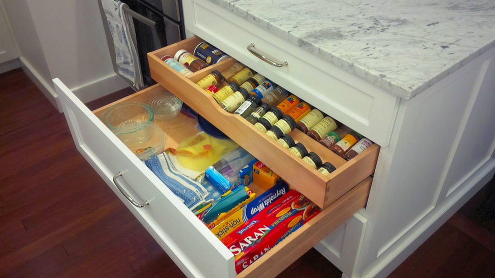 Example of a transitional kitchen design in Providence