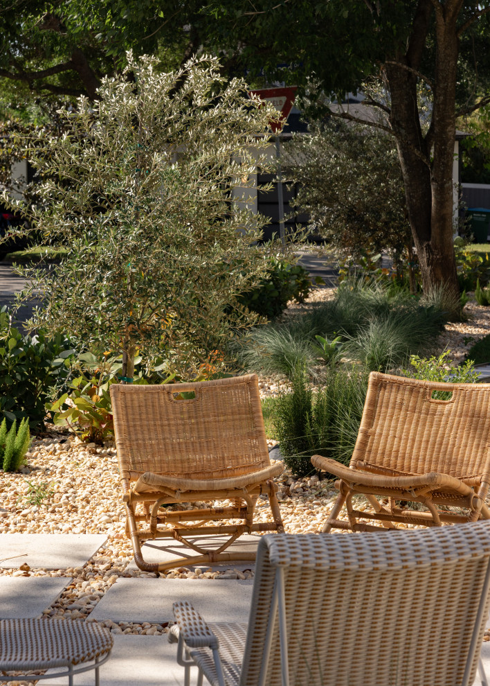 Transitional patio photo in Orlando