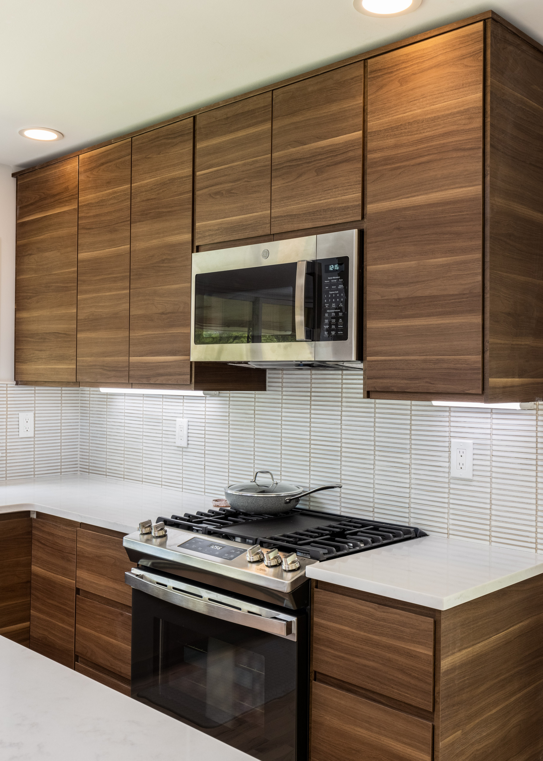 Brookhaven Full Kitchen and Bathroom Remodel