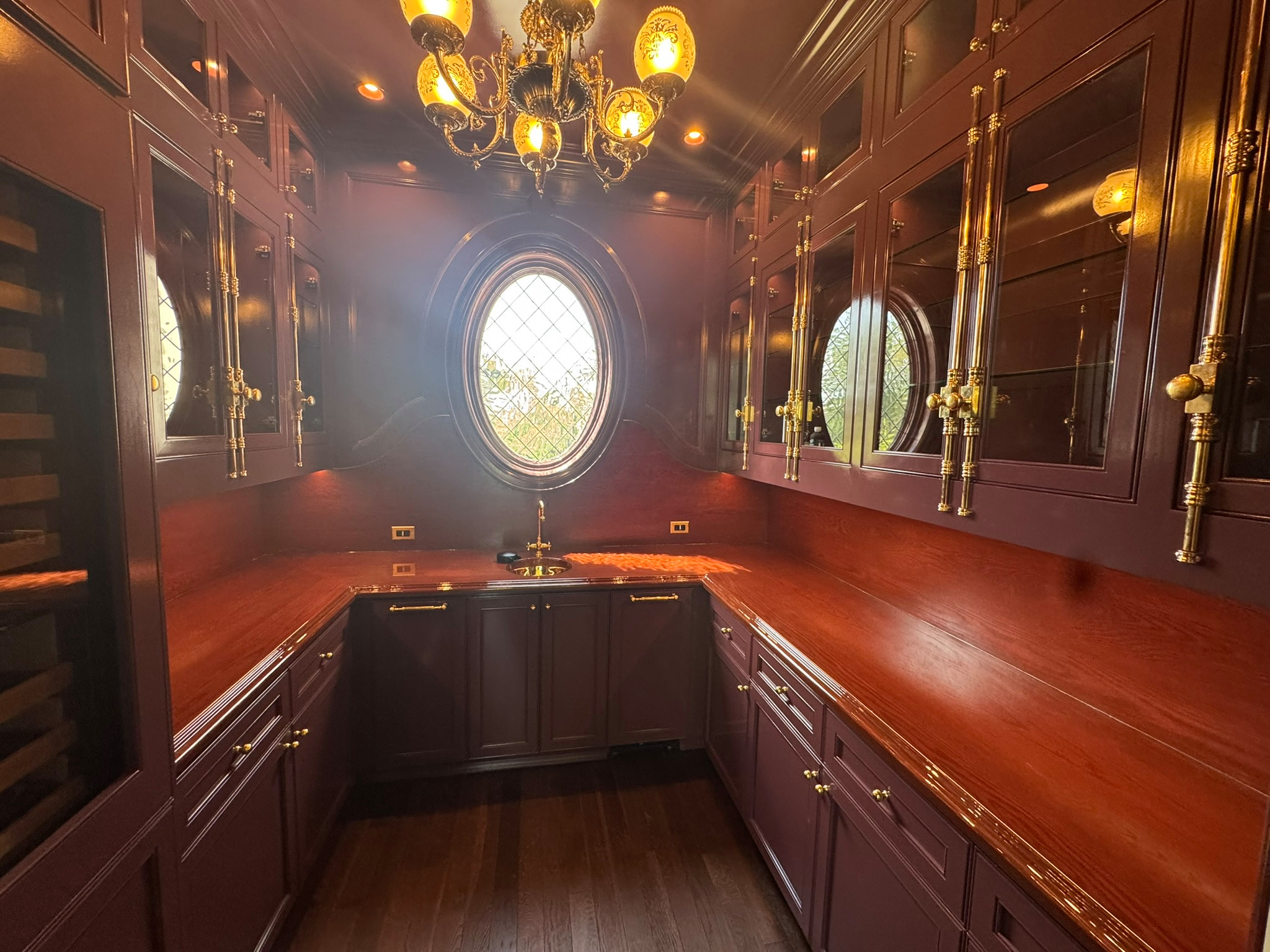 The Ultimate Home Gentlemans Bar
