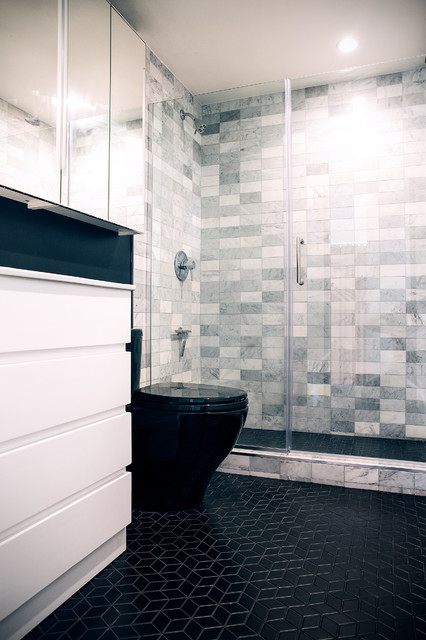 Contemporary Bathroom With Marble Wall Tile And Black Patterned