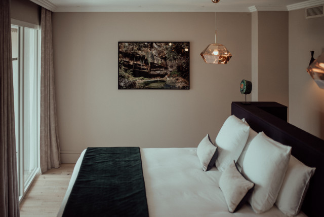 H&ocirc;tel L'Incomparable di-transizione-camera-da-letto