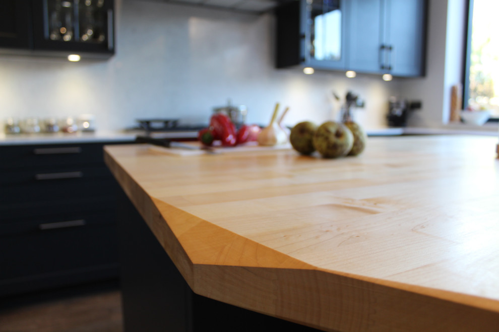 Worktop and Splashback Details